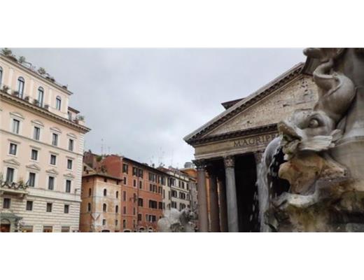 Albergo del Senato in Piazza della Rotonda a Roma